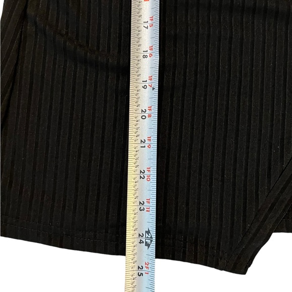 Sexy V-Neck Black Cold Shoulder Ribbed Knit Top with V Slit at Waist, size S M L - Picture 9 of 14